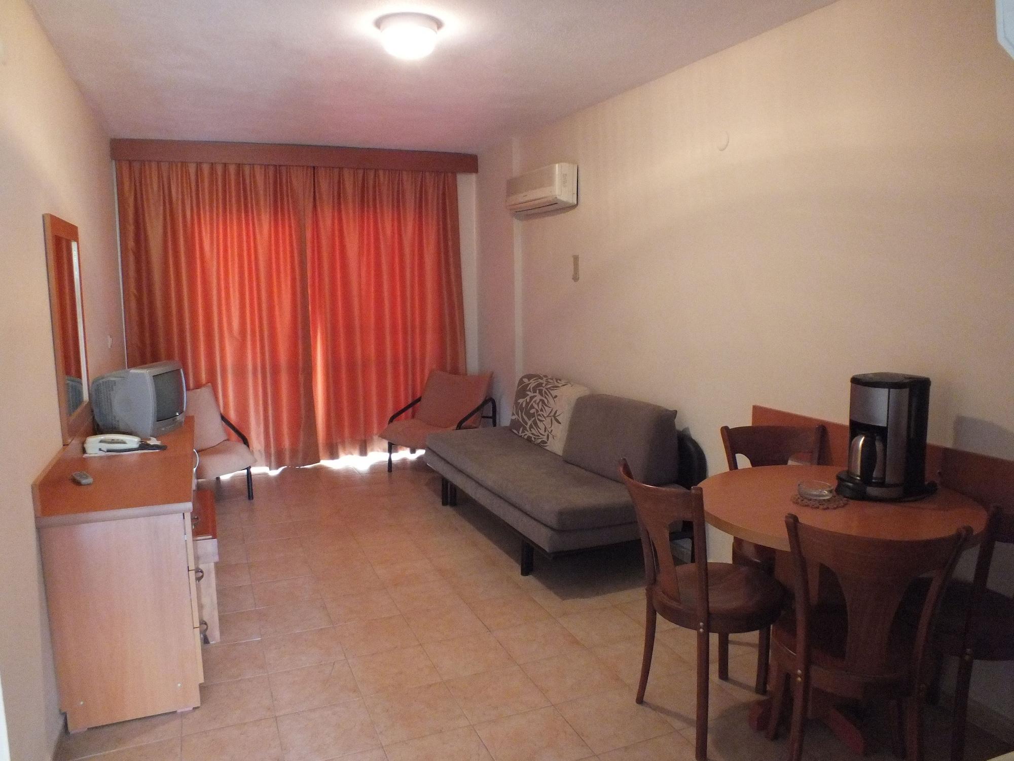 Tuntas Family Suites Kusadası Exteriér fotografie